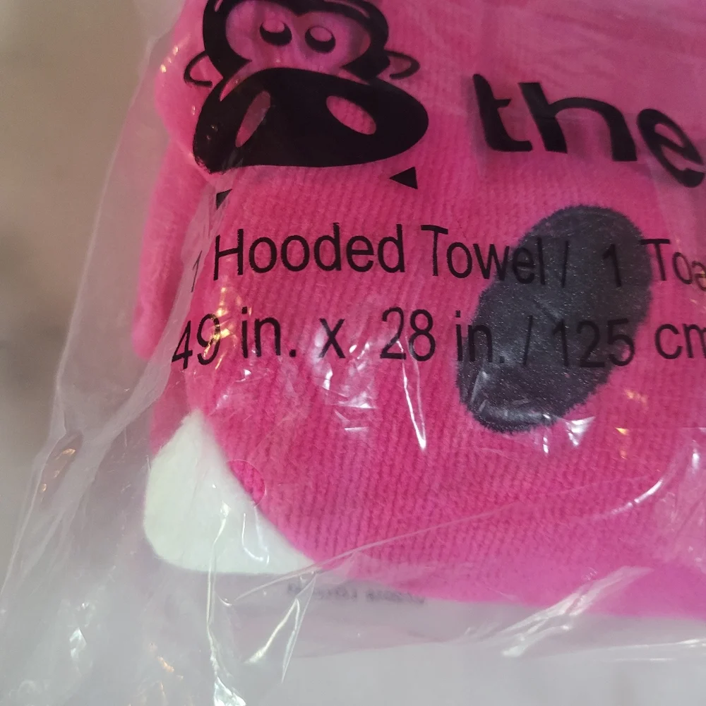 Dinosaur hooded towel